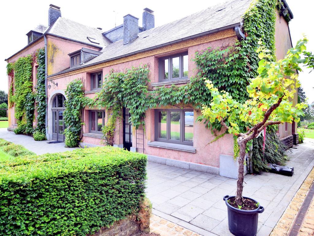 Vila Luxurious Castle With Hot Tub In The Belgian Jamoigne Exteriér fotografie